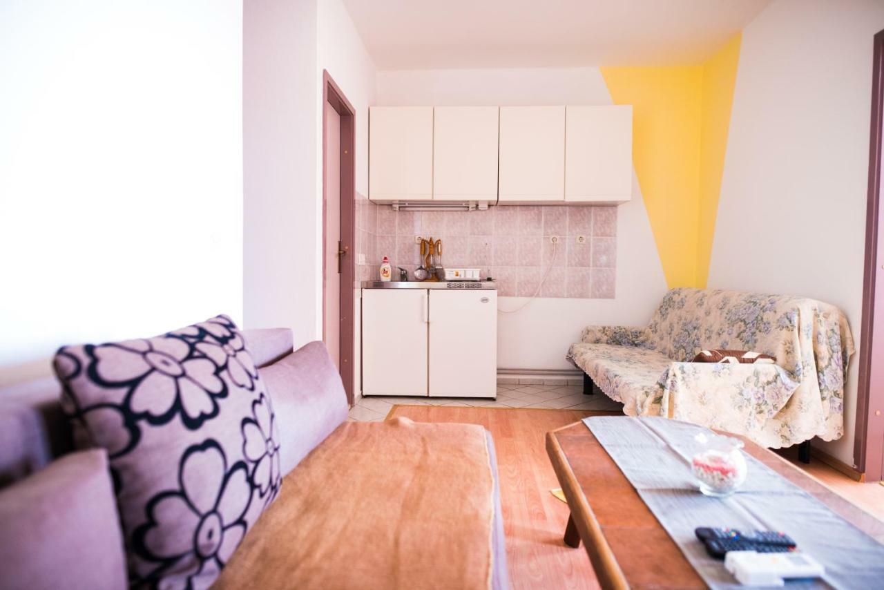 Apartmani Sutic Promajna Exteriér fotografie